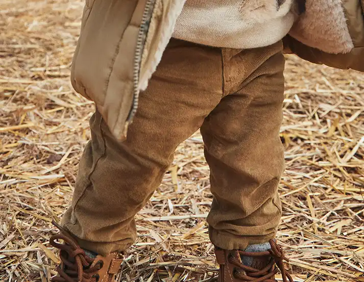 PANTALONI PENTRU COPII