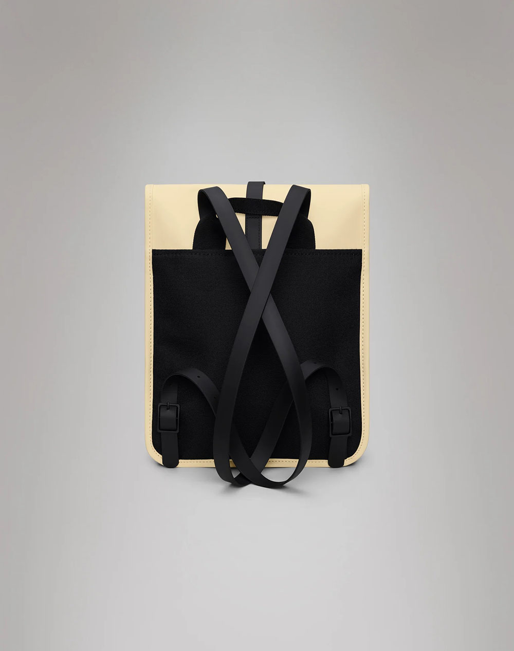 RAINS Backpack Micro W3 (Dimensiuni: 33 x 27.5 x 7.5 cm.)