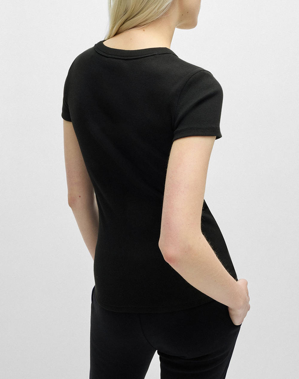 HUGO Easy Tee_B 10257055 01