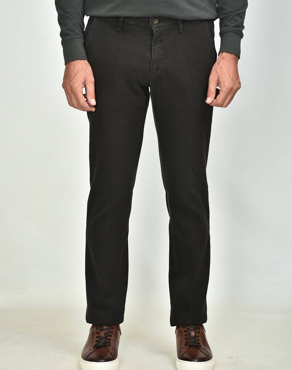 Four ten pantaloni