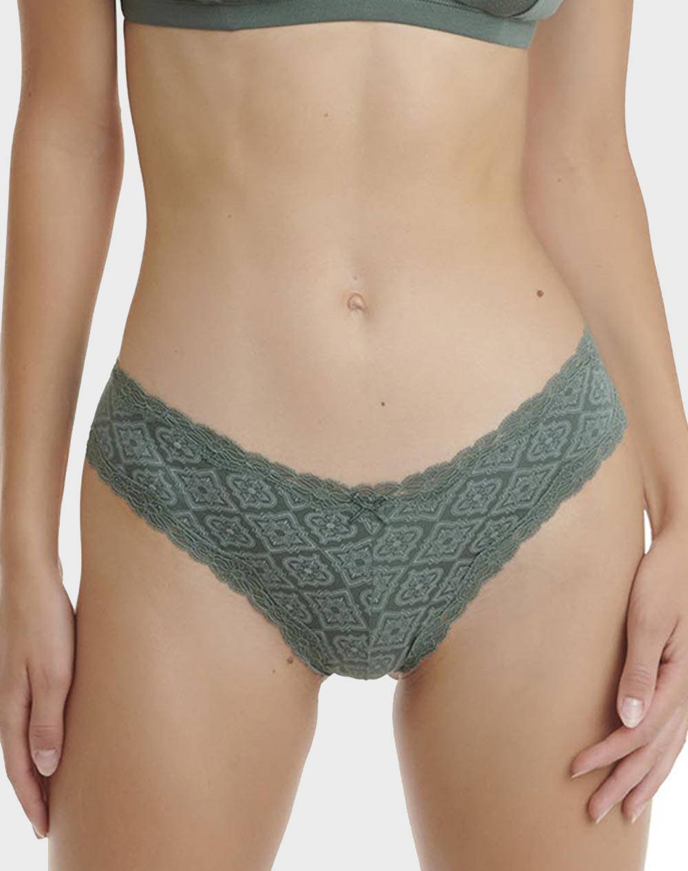 Walk de dama brazilian dantela/bamboo cu model damask 2 piese