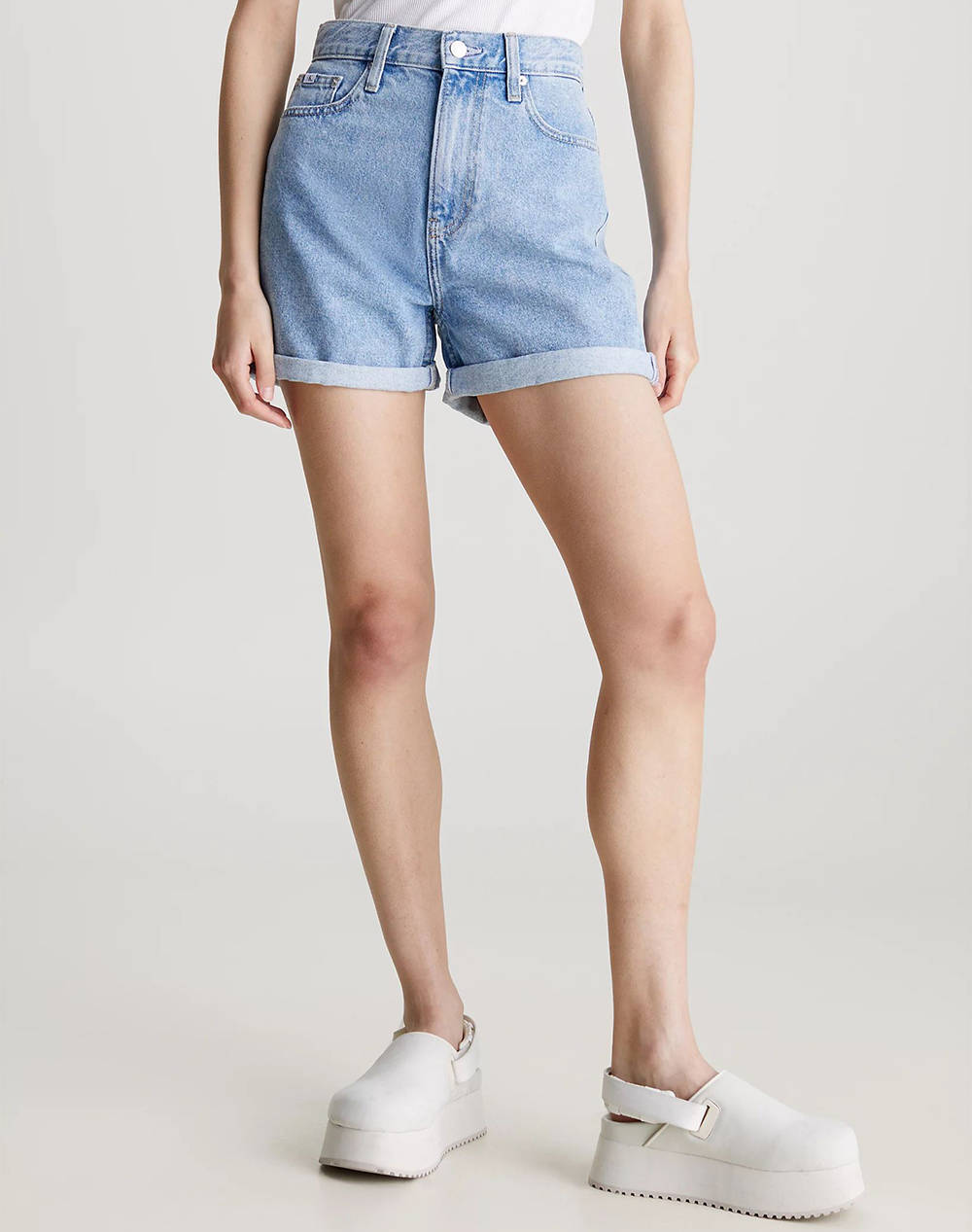 CALVIN KLEIN MOM SHORT