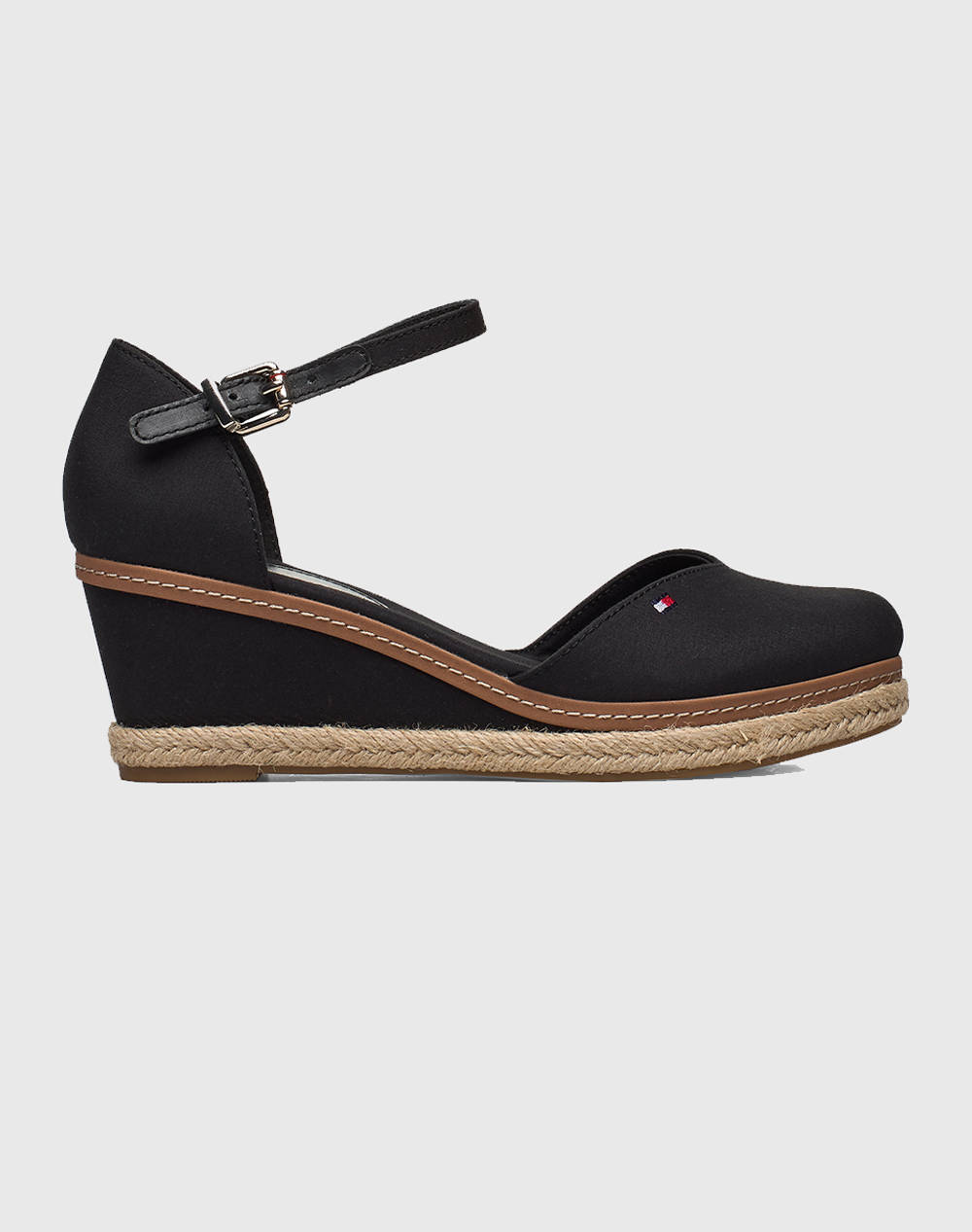 Tommy hilfiger basic closed toe mid wedge