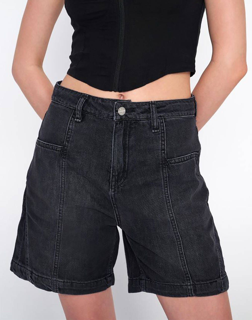Ale pantaloni scurti