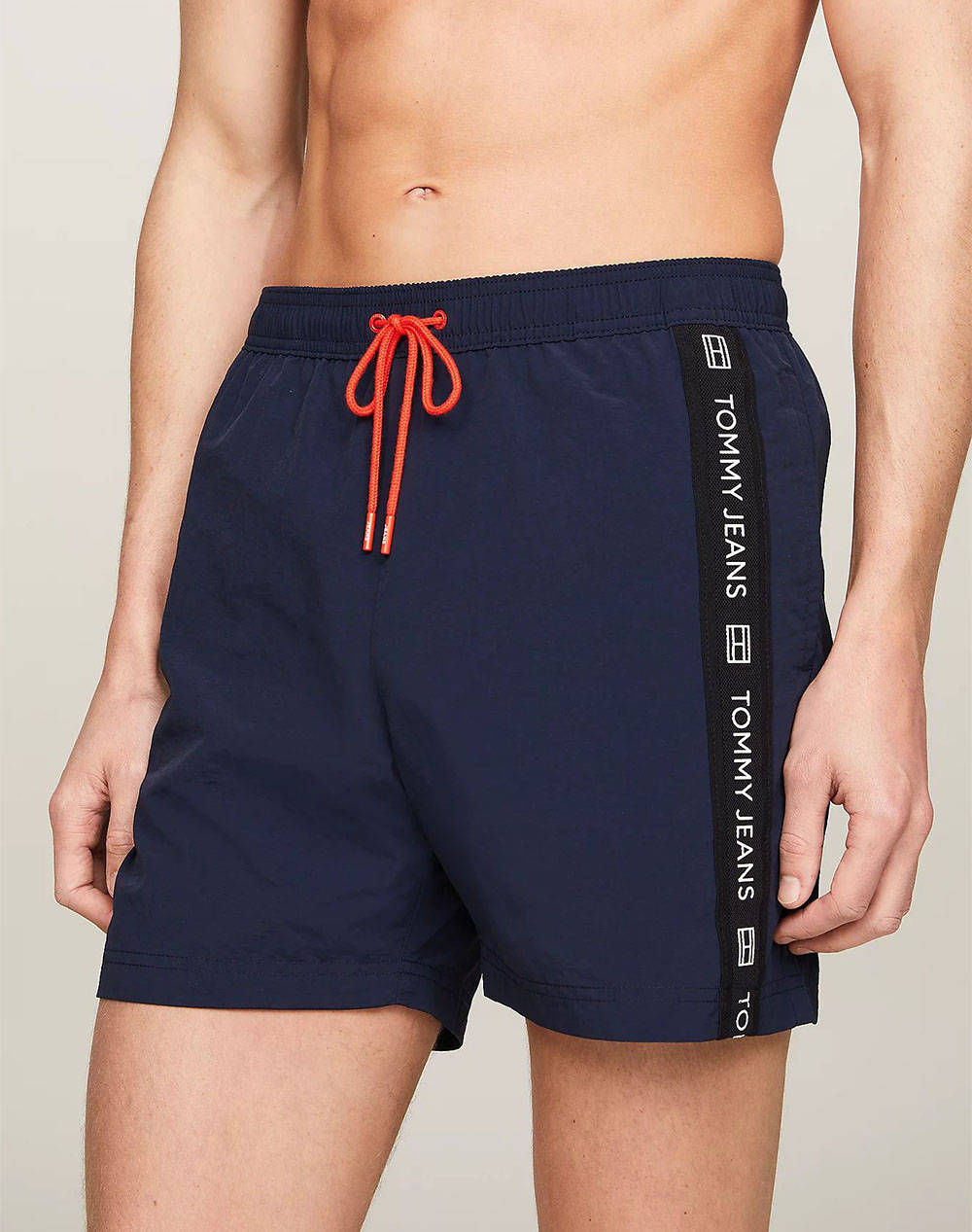 Tommy hilfiger sf medium drawstring side tape