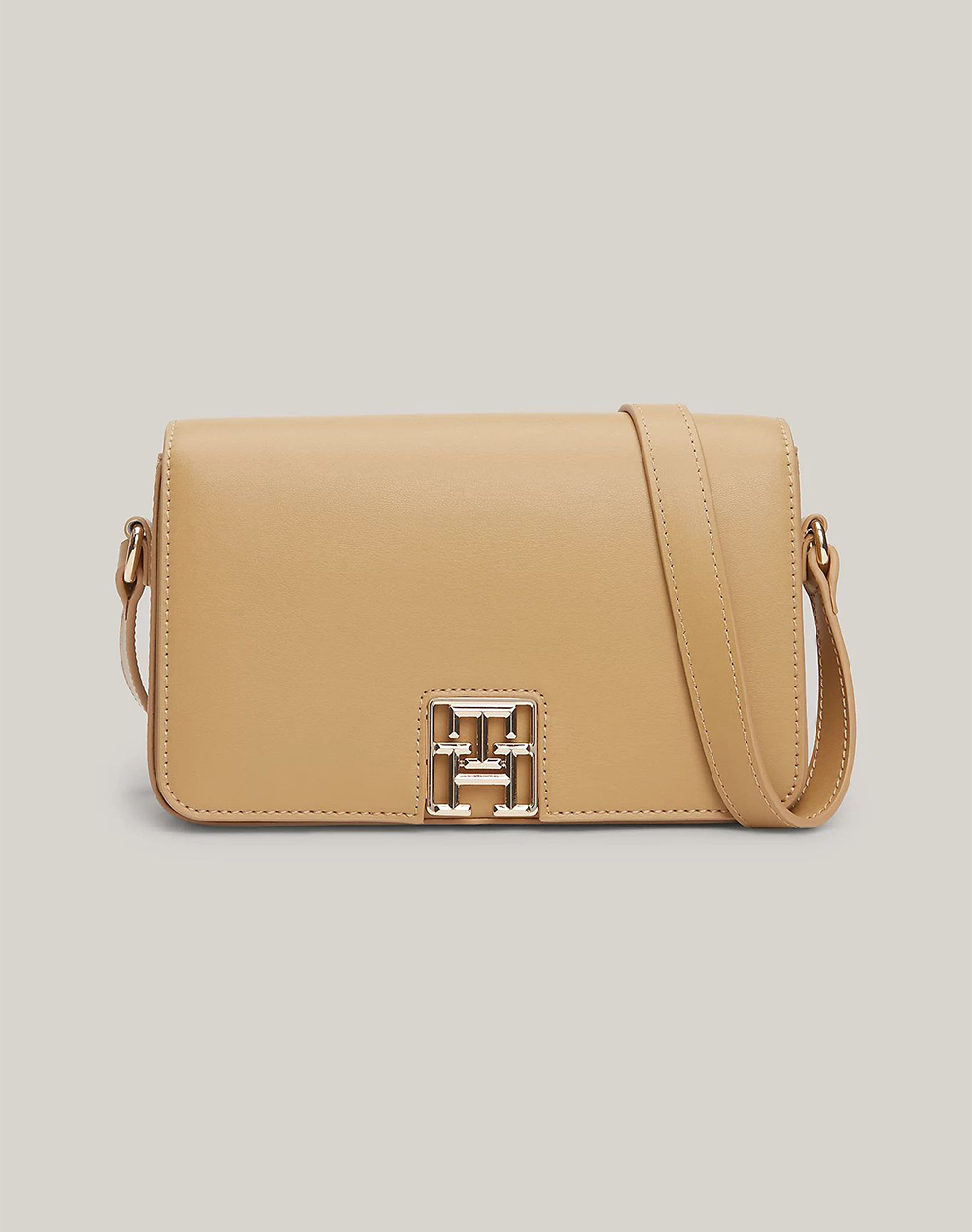 Tommy hilfiger th reset crossover (dimensiuni: 14 x 21 x 6 cm.)