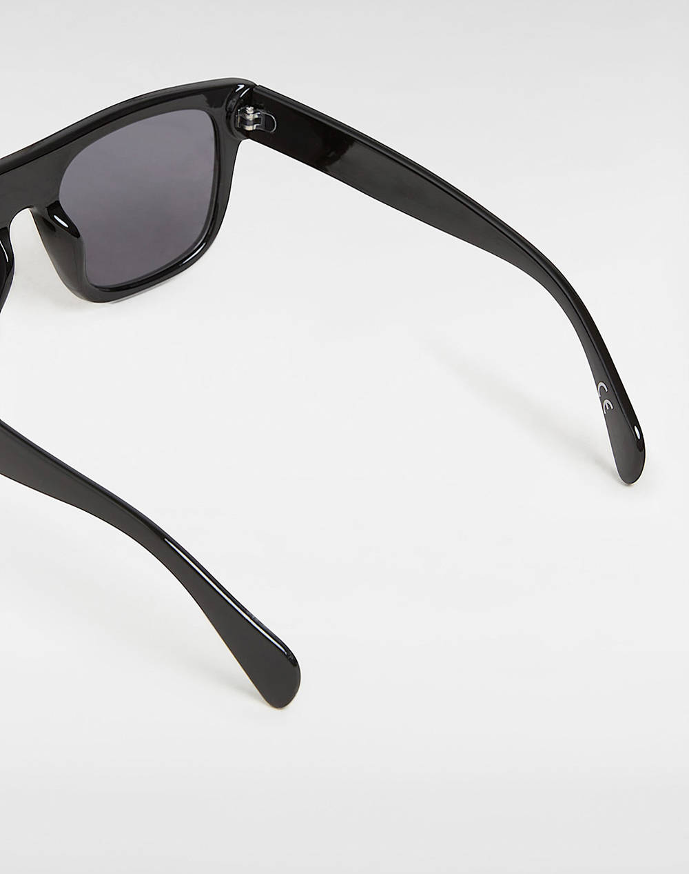 VANS Squared Off Shades