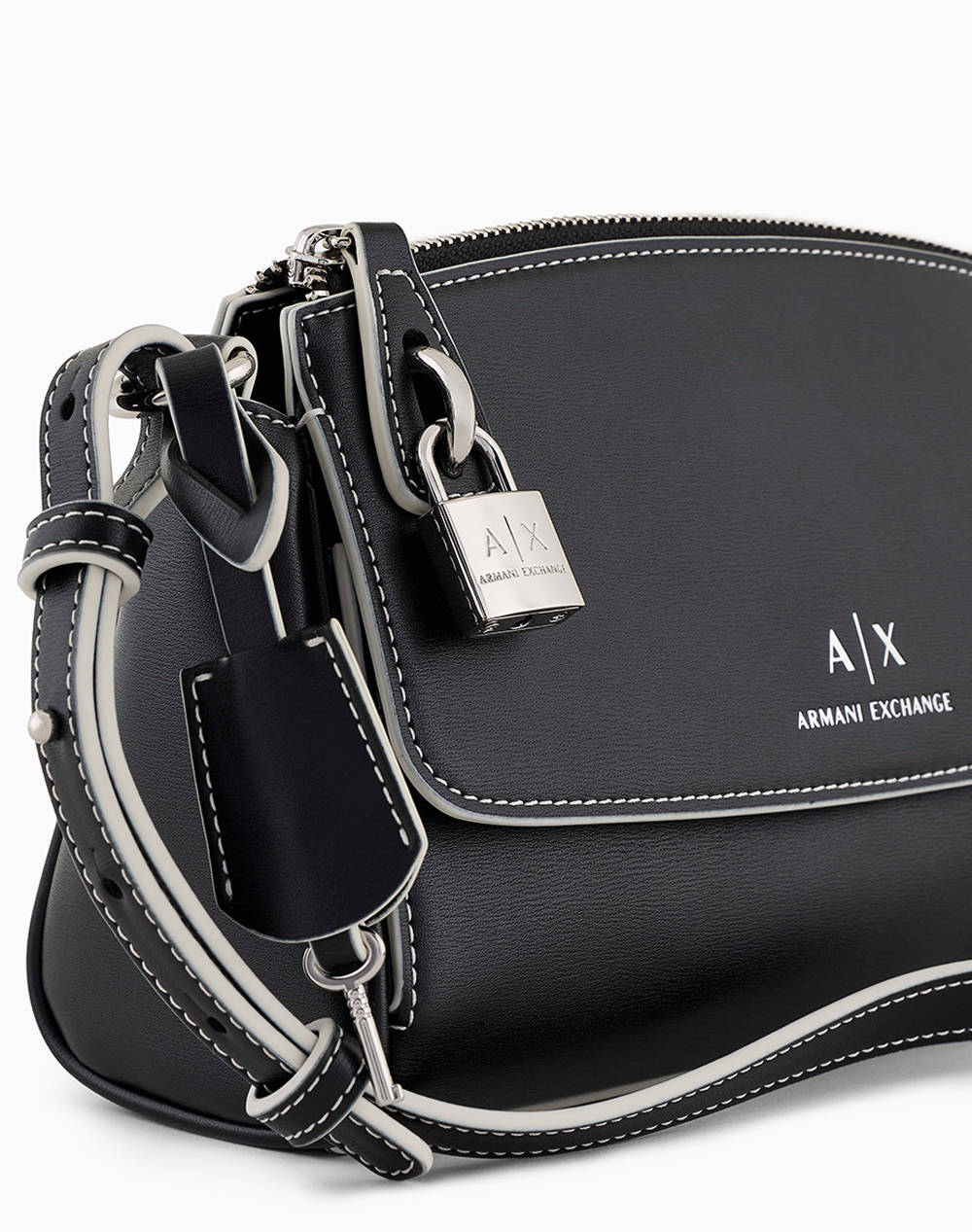 ARMANI EXCHANGE MESSENGER BAG (Dimensiuni: 22.5 x 8 x 14 cm.)