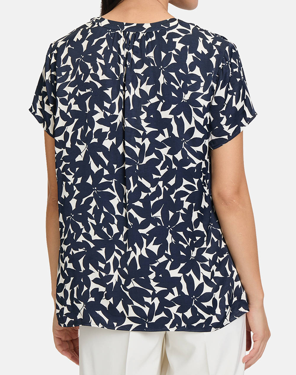 BETTY BARCLAY BLOUSE