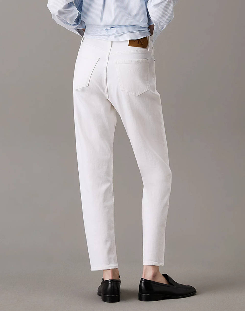 CALVIN KLEIN JEANS MOM JEAN