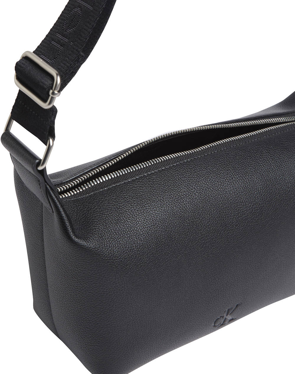 CALVIN KLEIN JEANS ULTRALIGHT SHOULDER BAG22 PU (Dimensiuni: 21.5 x 16 x 10cm.)