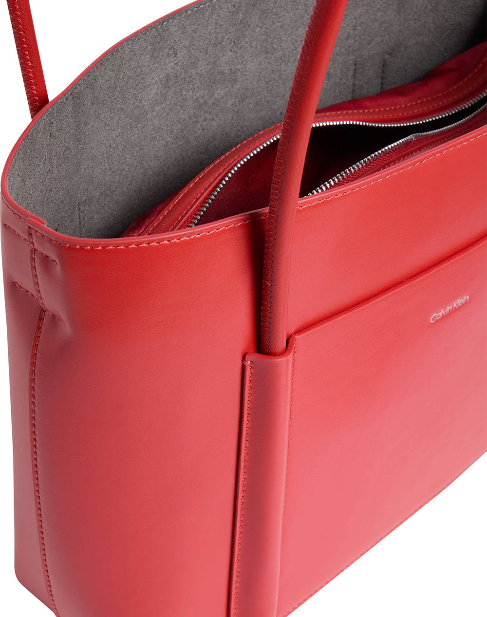 CALVIN KLEIN JEANS CK LINN MEDIUM SHOPPER (Dimensiuni: 24.5 x 20 x 6.5cm.)