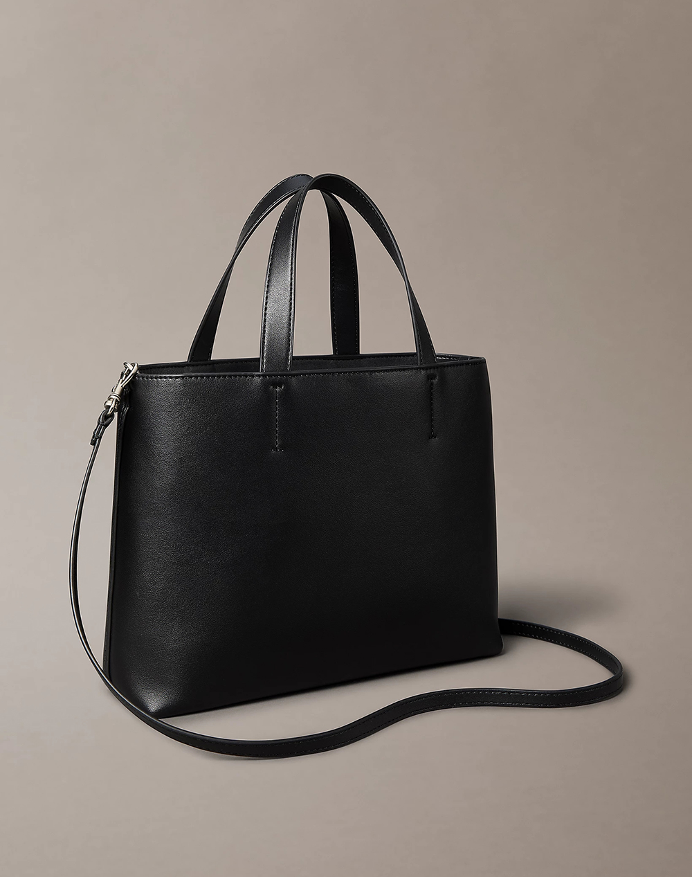 CALVIN KLEIN SCULPTED MINI EW TOTE (Dimensiuni: 22 x 27 x 7cm.)