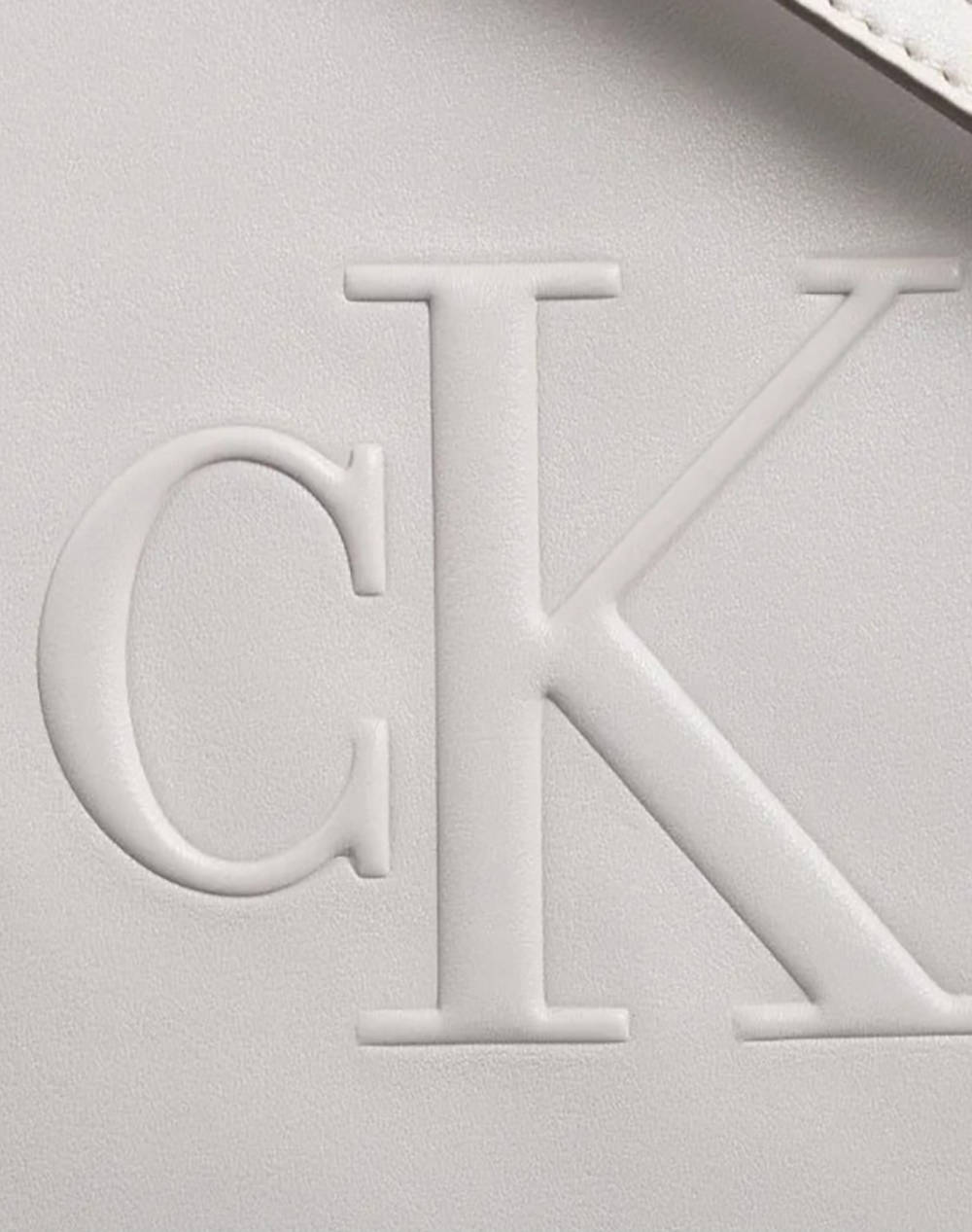 CALVIN KLEIN SCULPTED MINI EW TOTE (Dimensiuni: 22 x 27 x 7cm.)