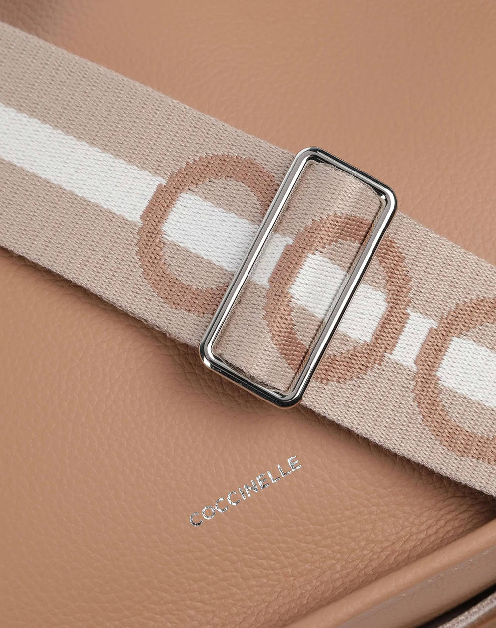 COCCINELLE GEANTA (Dimensiuni: 31 x 30 x 10 cm.)