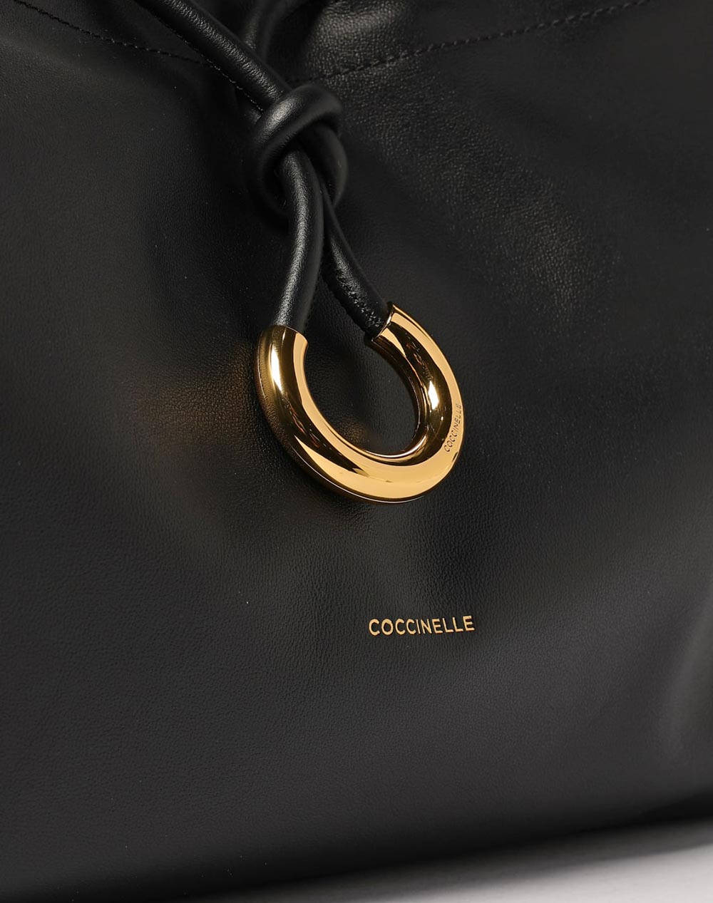 COCCINELLE GEANTA (Dimensiuni: 42 x 28 x 8cm.)