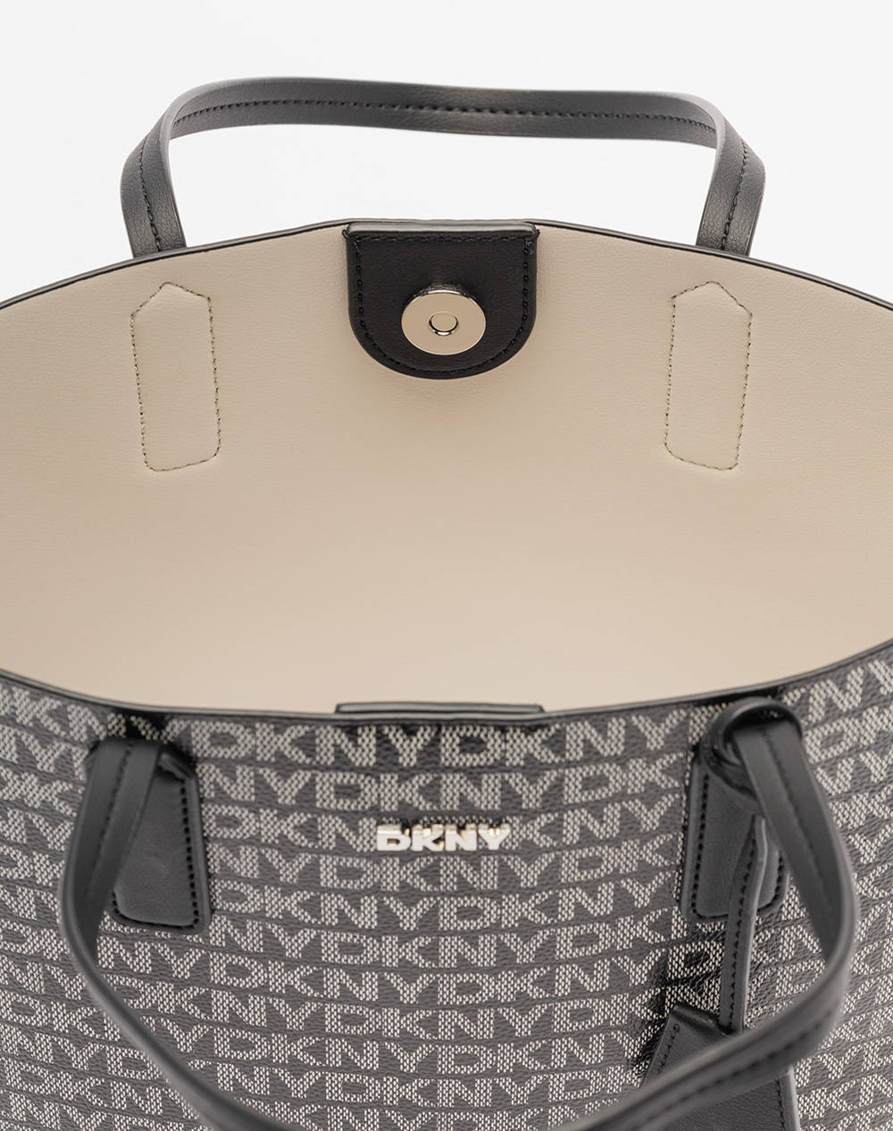 DKNY R44A5I41 SAIGE CROSS BODY HANDBAG DKNY (Dimensiuni: 28 x 27 x 10cm.)