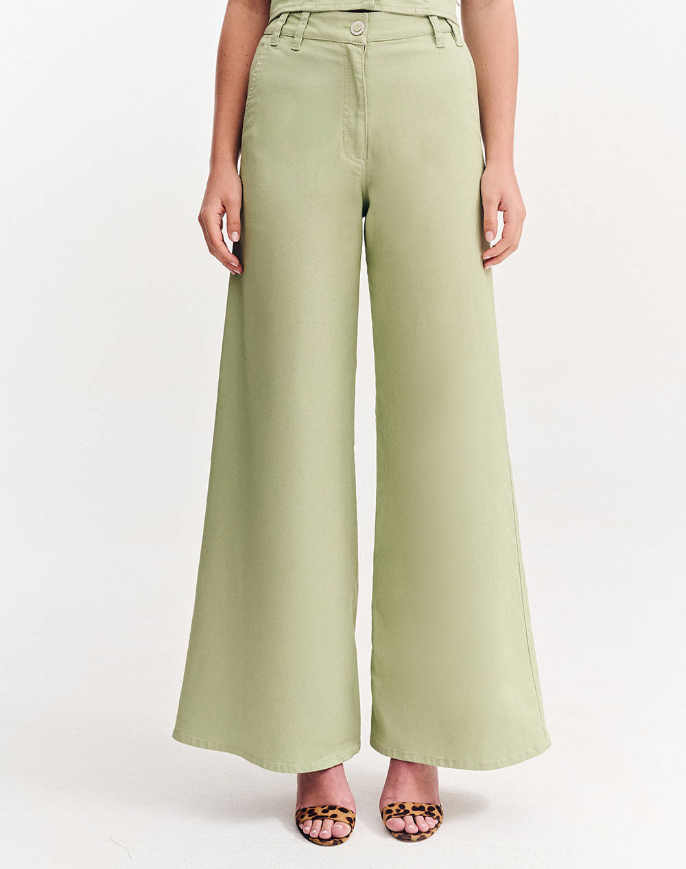 FOREL Pantaloni clopot Case Study
