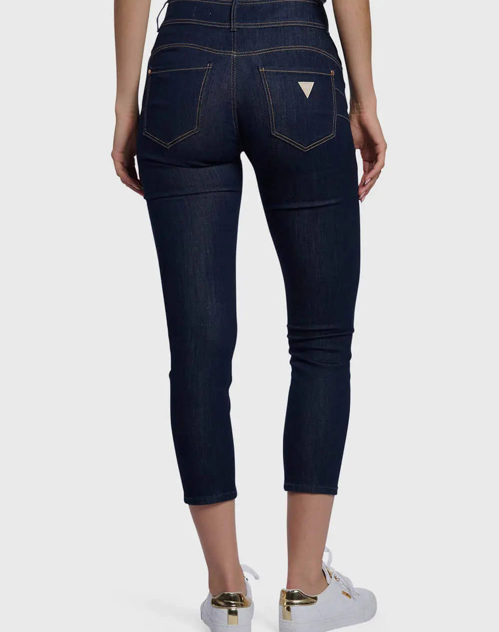 GUESS SHAPE UP CAPRI PANTALONI DE DAMA