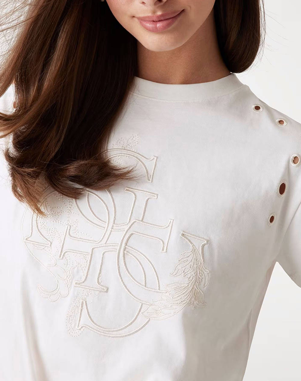 GUESS CN SS EYELET TONE ON TONE TEE BLUZA DE DAMA