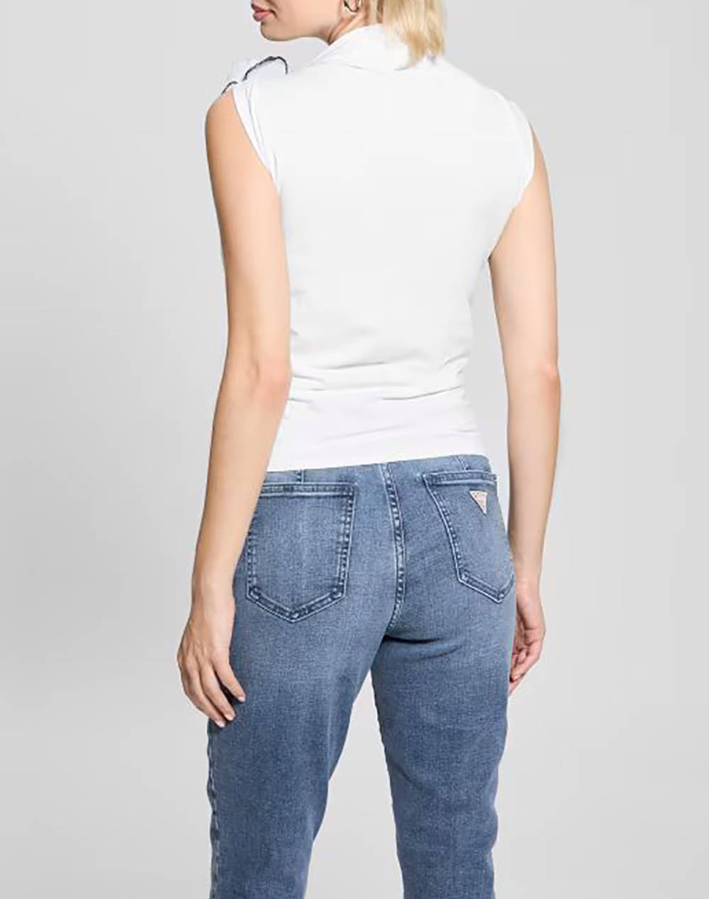 GUESS ARIANE 3D EMBROIDERY SL TOP DE DAMA TRICOTAT