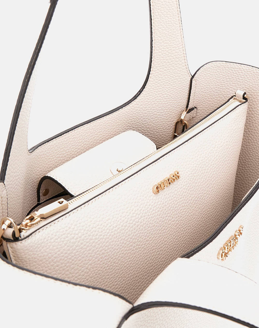 GUESS HELINA 3 COMP SATCH - 40220 GEANTA DE DAMA (Dimensiuni: 46 x 28 x 13cm.)