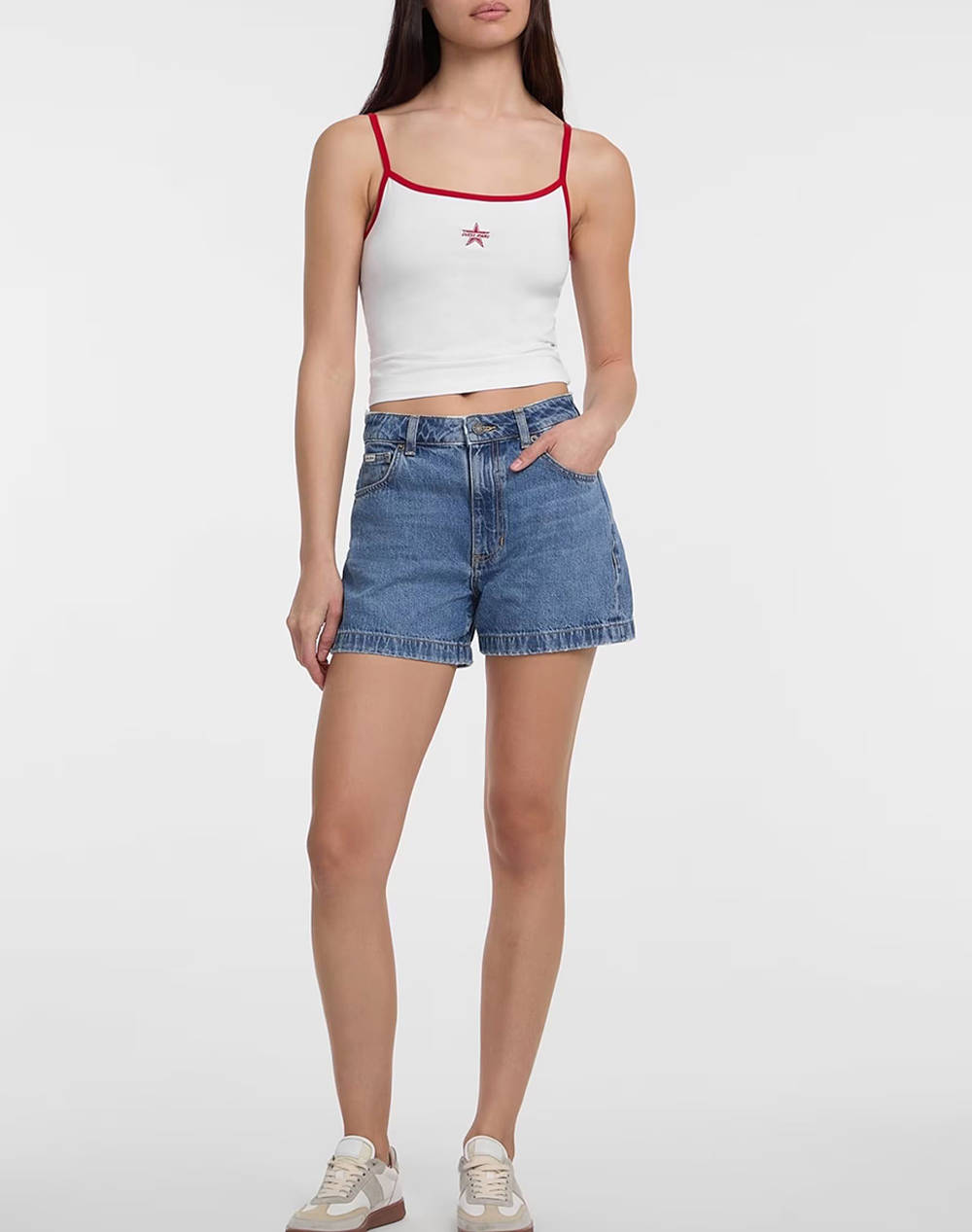 GUESS JEANS GJ HIGHWAIST MOM SHO - ECO LINEN STORM RG INDIGO SHORTS DE DAMA