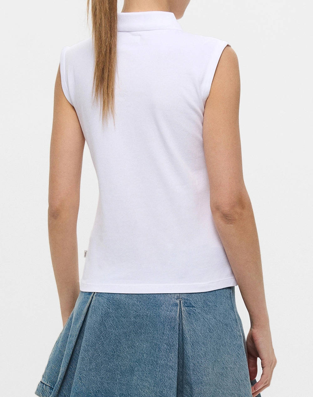 GUESS JEANS GJ SLEEVELESS COLLAR SLIM PKT BLUZA DE DAMA