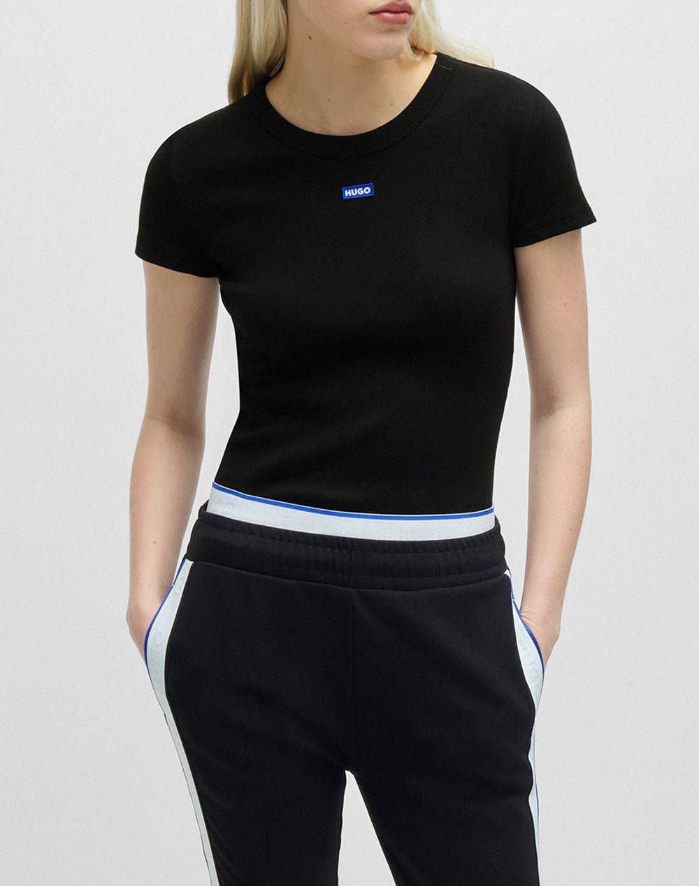 HUGO Easy Tee_B 10257055 01