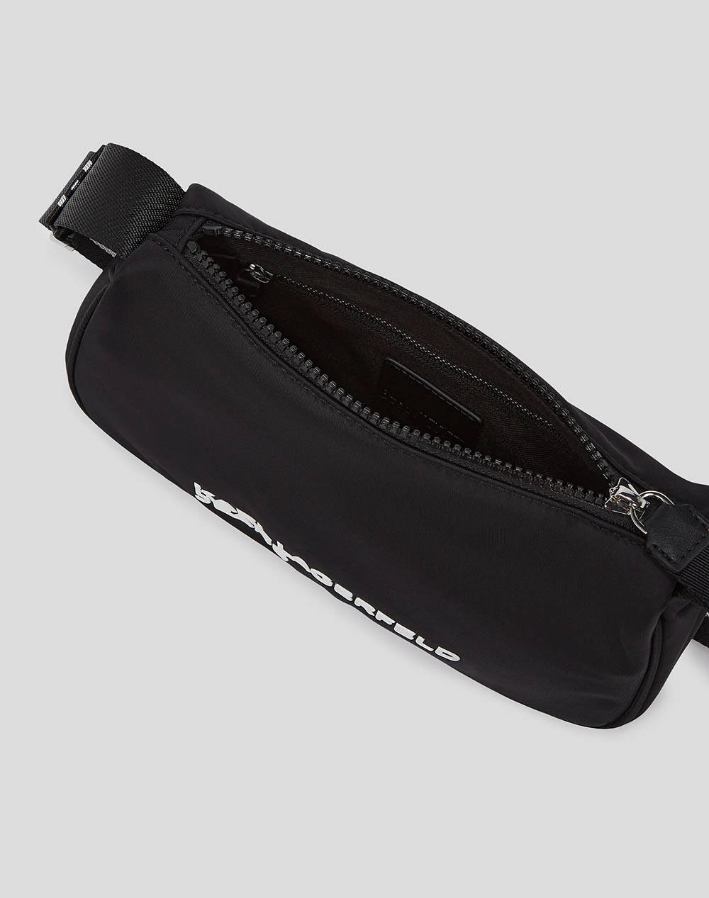 KARL LAGERFELD KLJ ESSENTIAL NYLON SHB (Dimensiuni: 25 x 14 x 5.5cm.)