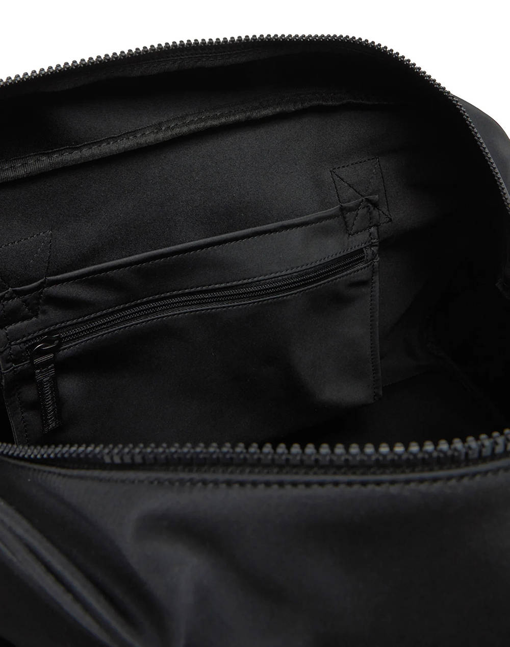 KARL LAGERFELD KLJ NYLON GYMBAG (Dimensiuni: 47 x 31 x 26cm.)