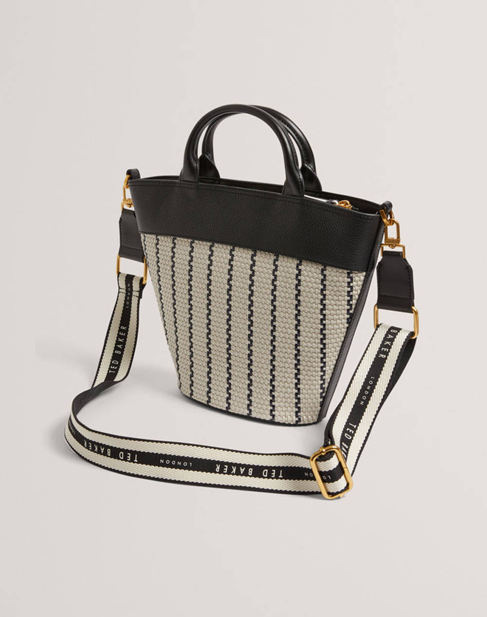 TED BAKER RIVERI Woven Webbing Bucket Bag (Dimensiuni: 31 x 24.5 x 9cm.)