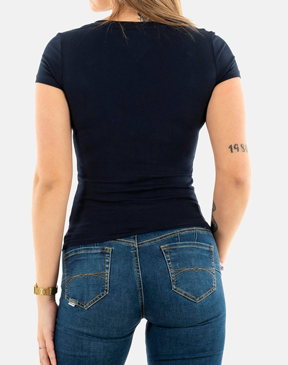 TOMMY JEANS TJW V-NECK TEE