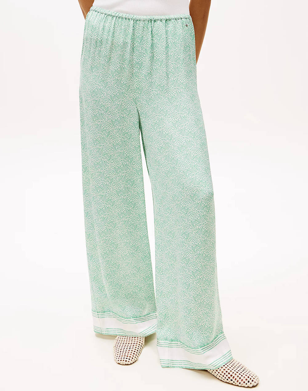 TOMMY HILFIGER SATEEN PULL ON PANTS