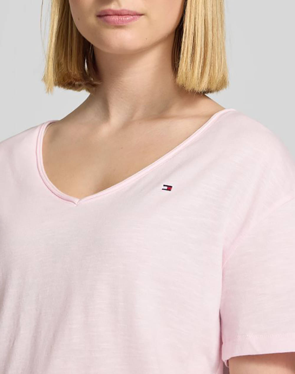 TOMMY HILFIGER SLUB CROP V-NK SS