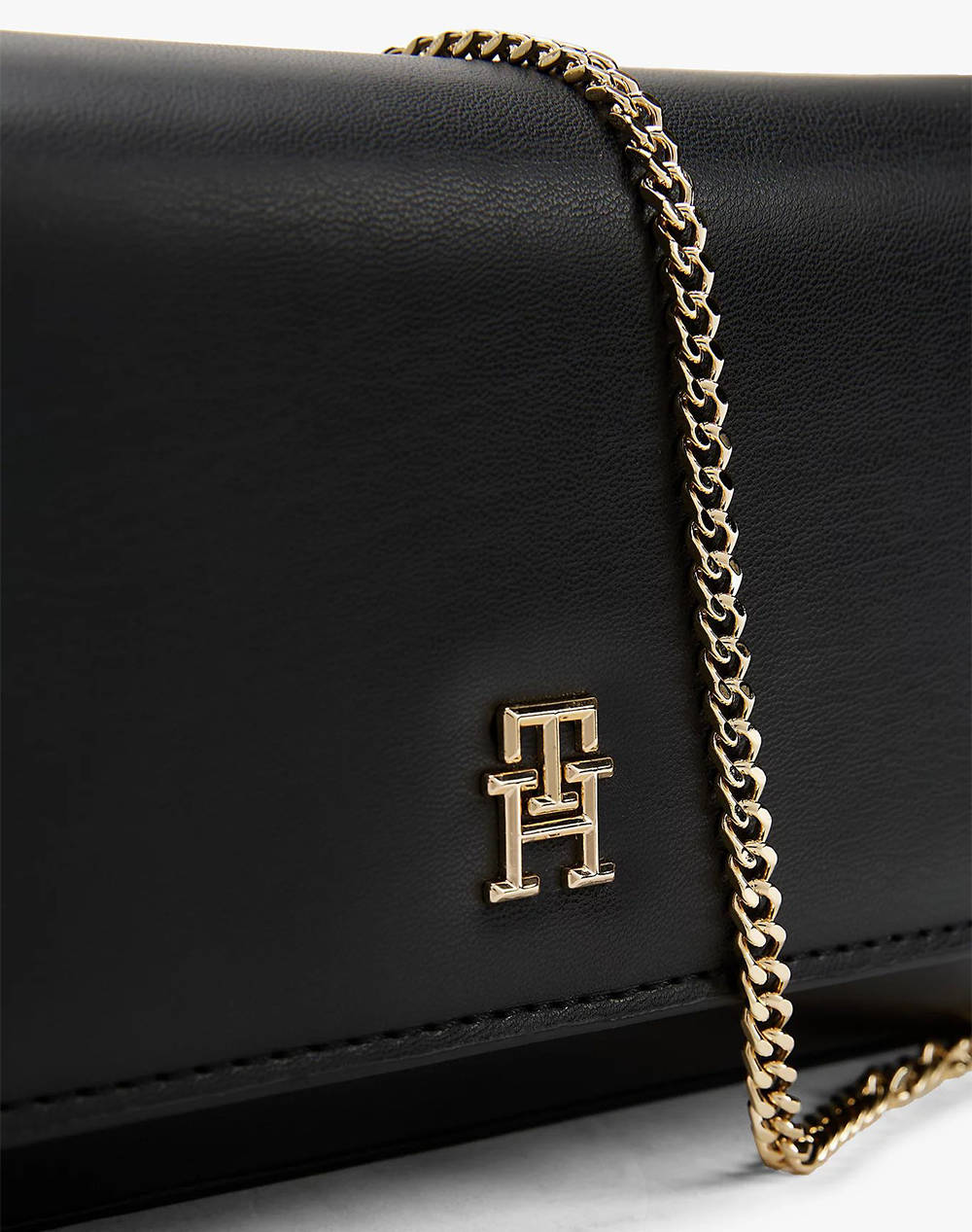 TOMMY HILFIGER TH ETERNITY CHAIN CROSSOVER (Dimensiuni: 20 x 7 x 12 cm.)