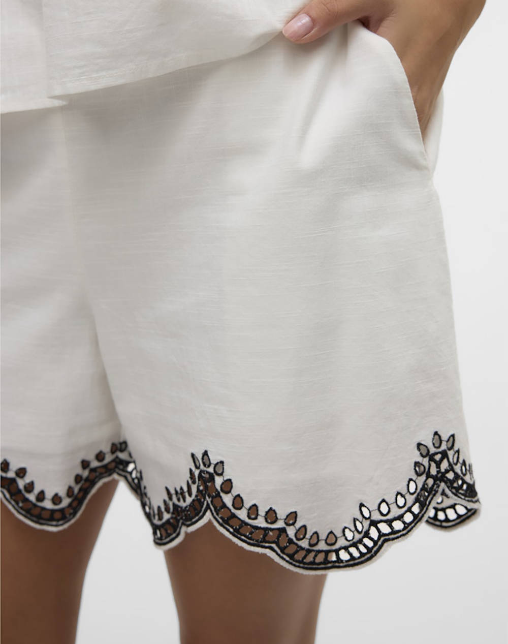 VERO MODA VMDIANA MW SHORTS WVN BTQ
