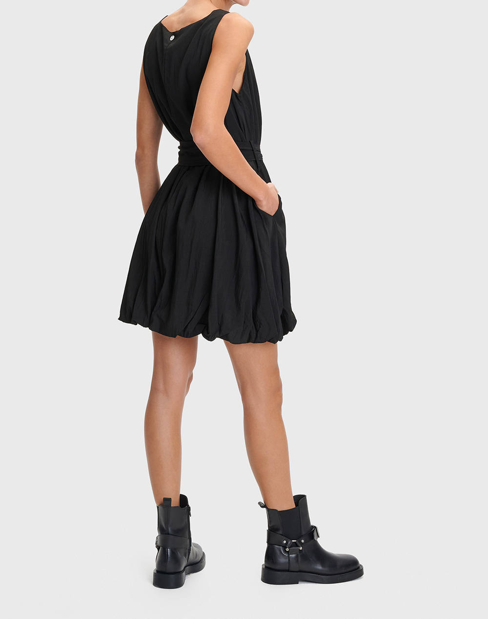 ALE ROCHIE