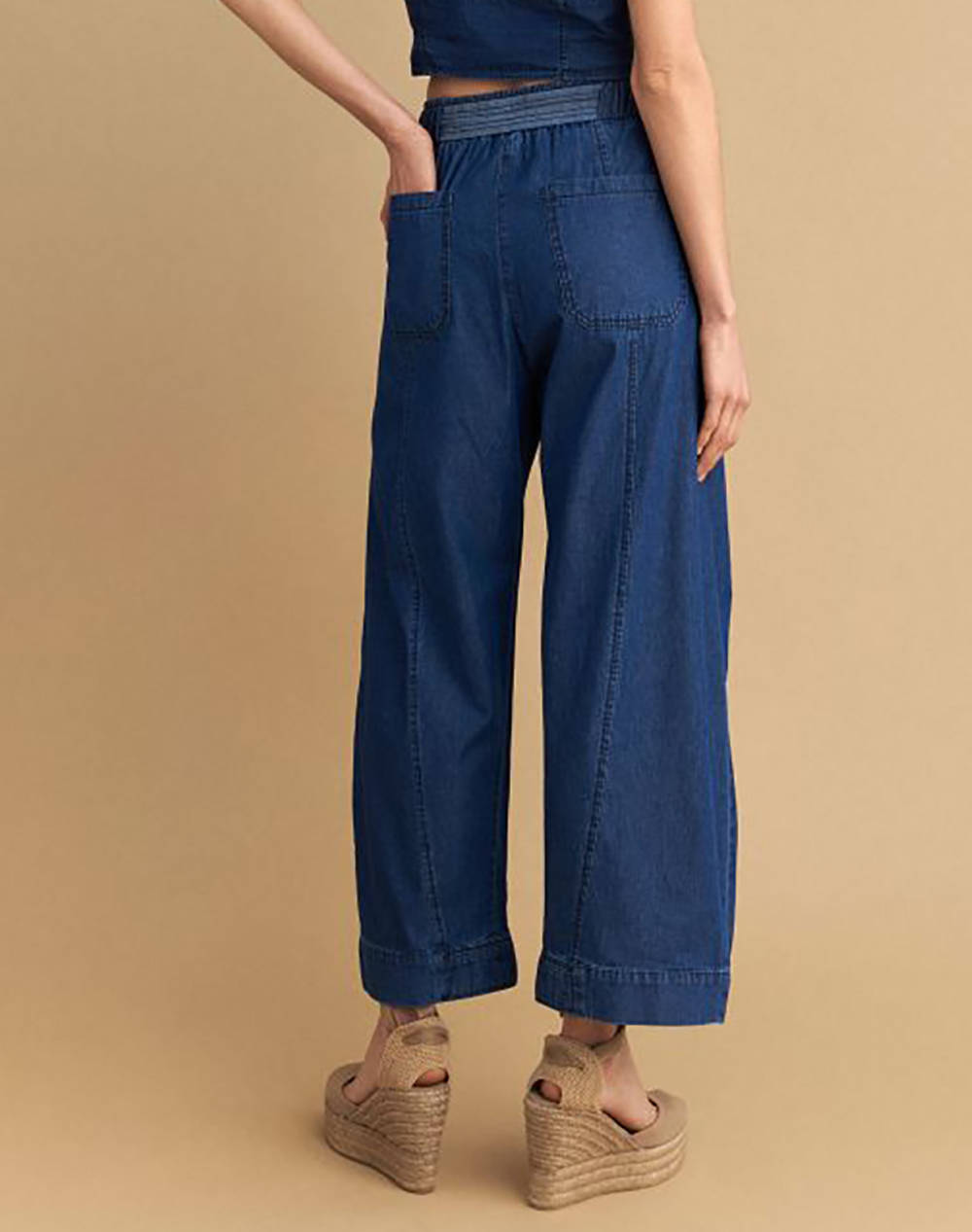 ATTRATTIVO PANTALONI