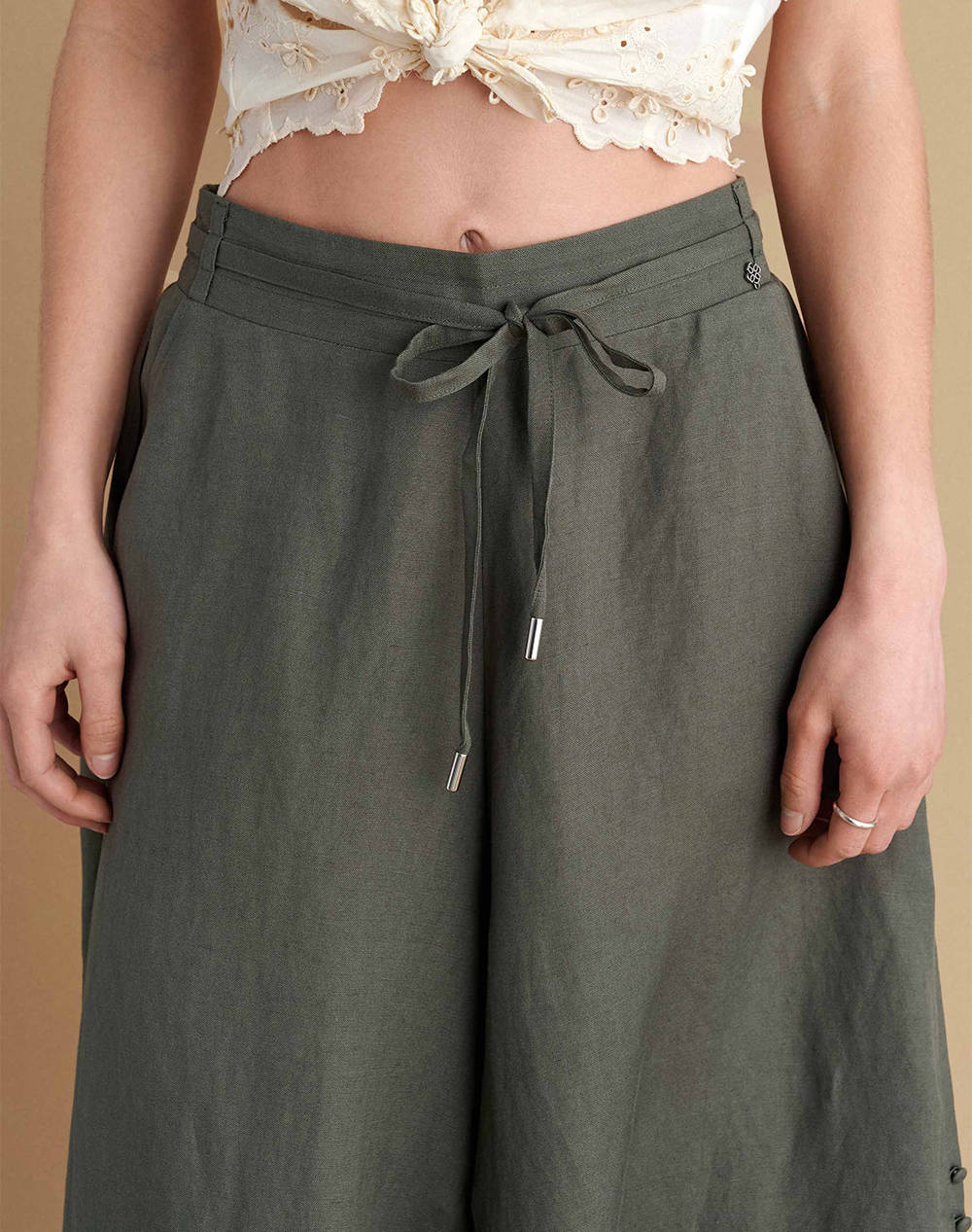 ATTRATTIVO PANTALONI