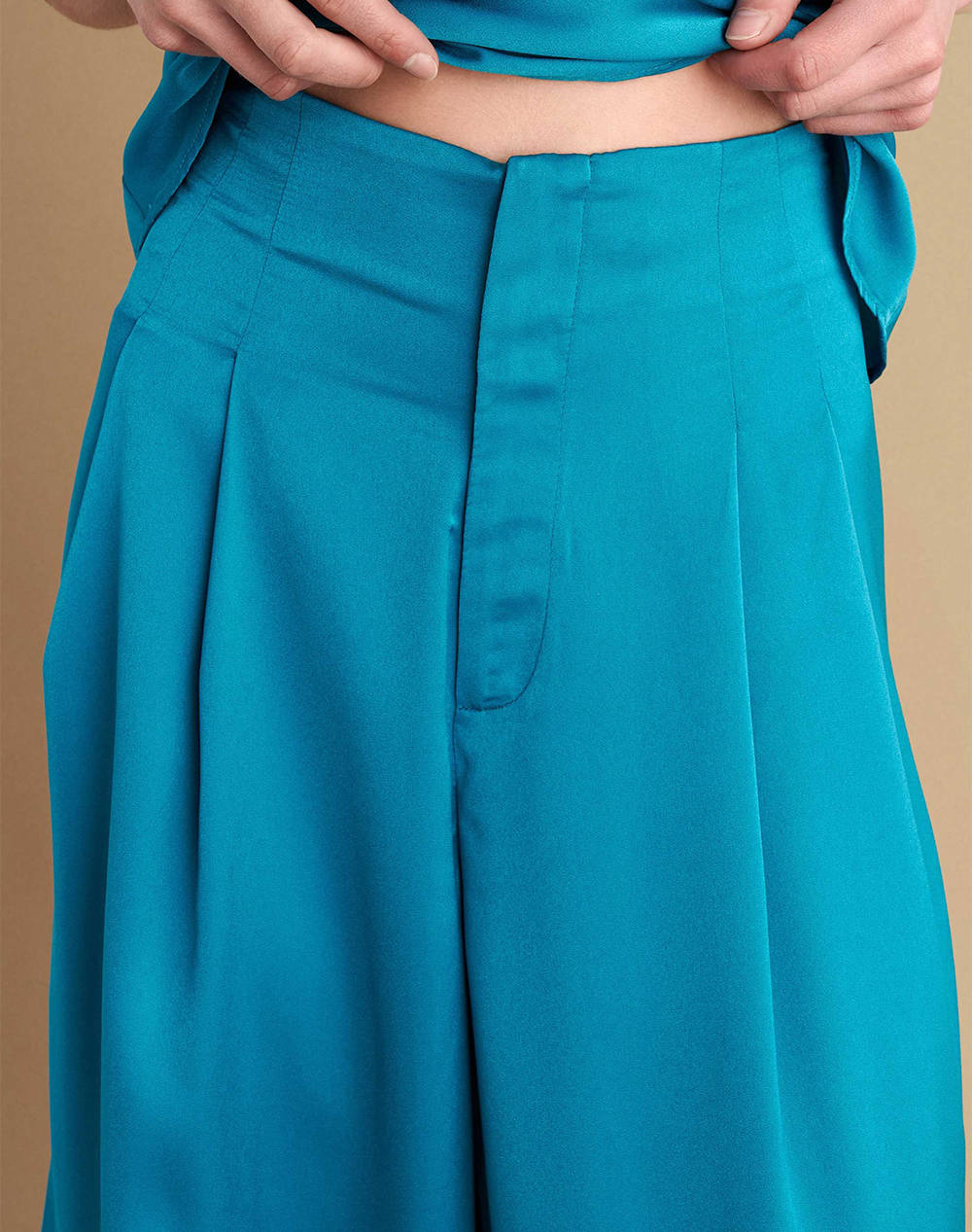 ATTRATTIVO PANTALONI