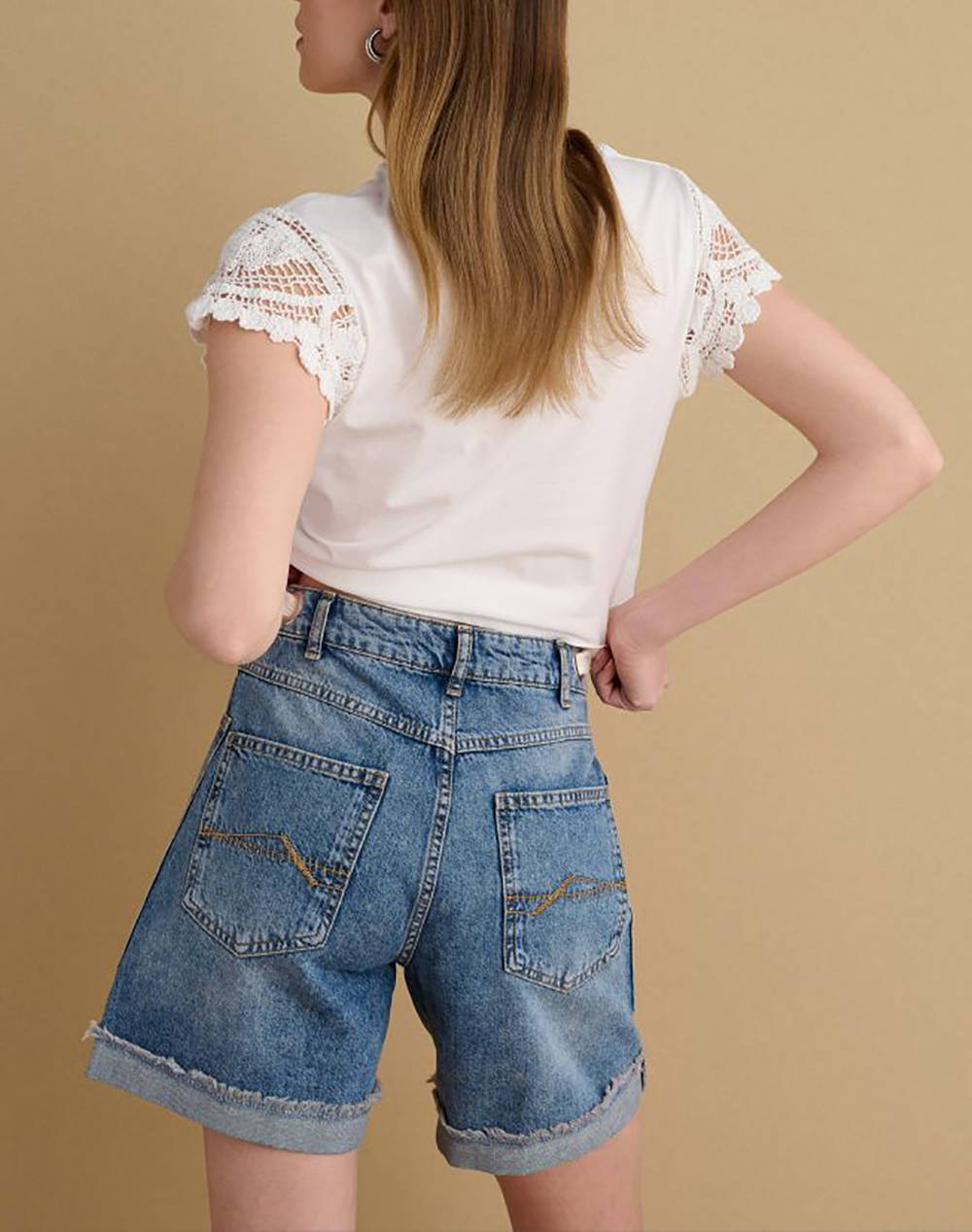 ATTRATTIVO SHORTS