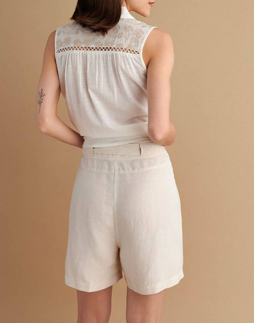 ATTRATTIVO SHORTS