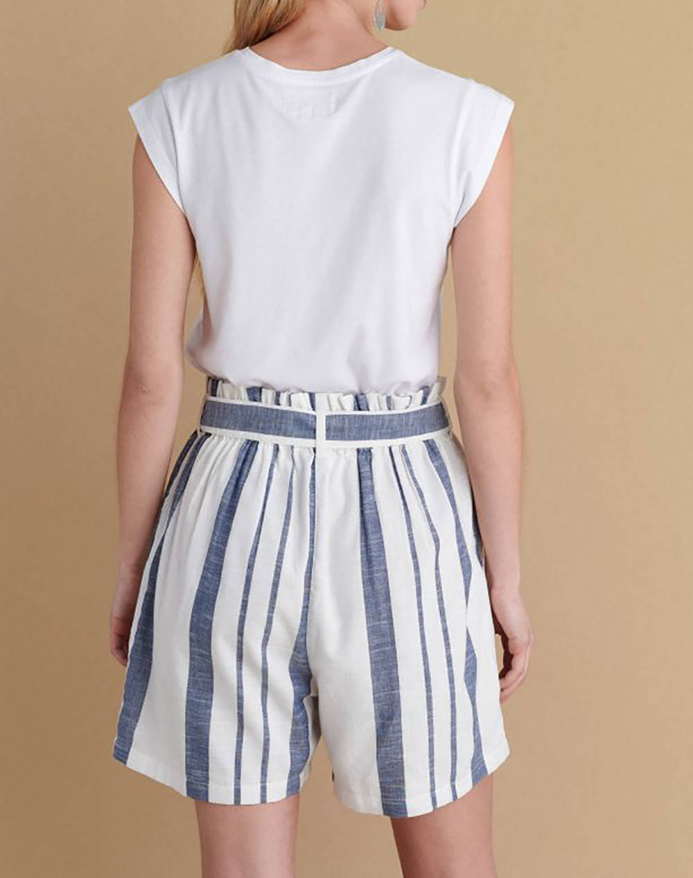 ATTRATTIVO SHORTS&CUREA