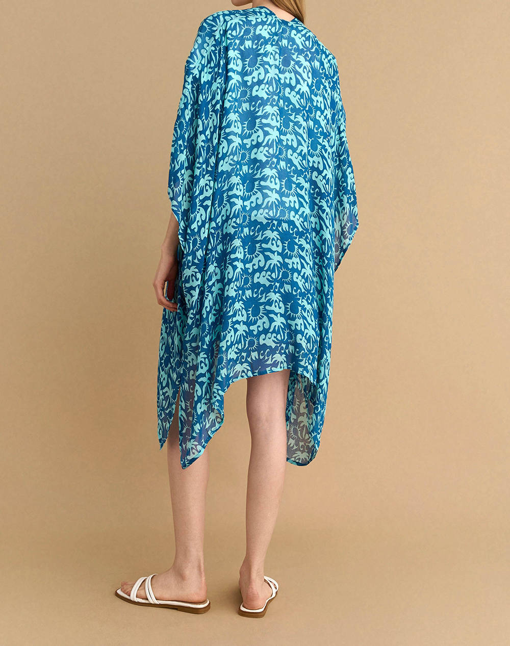 ATTRATTIVO KIMONO