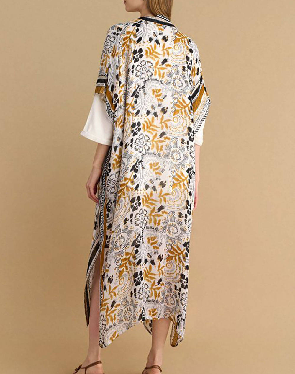 ATTRATTIVO KIMONO