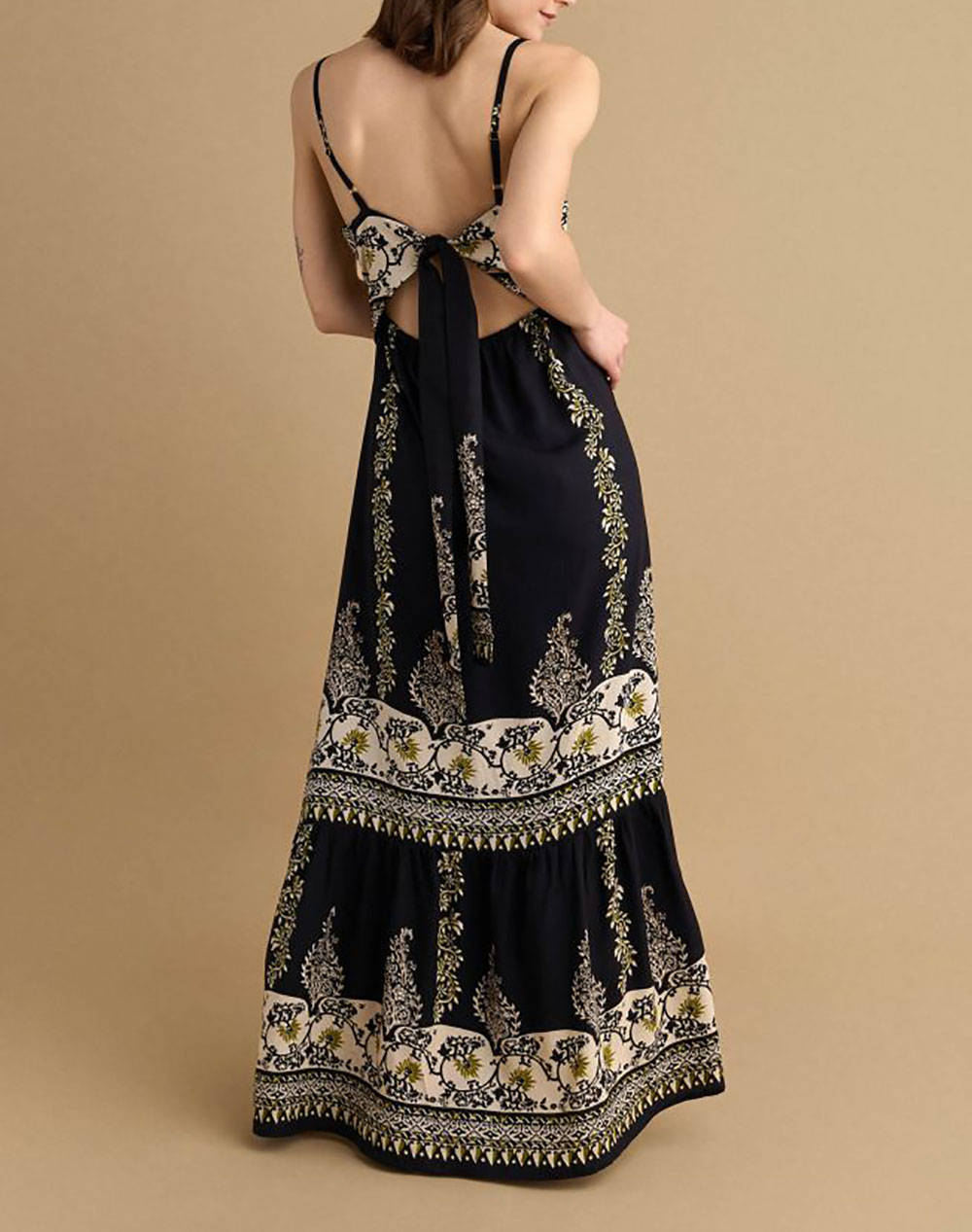 ATTRATTIVO ROCHIE