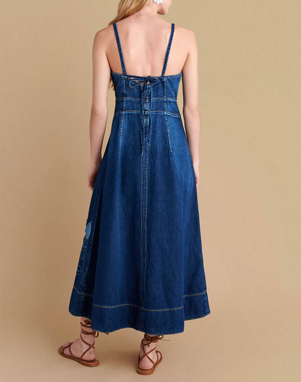 ATTRATTIVO ROCHIE