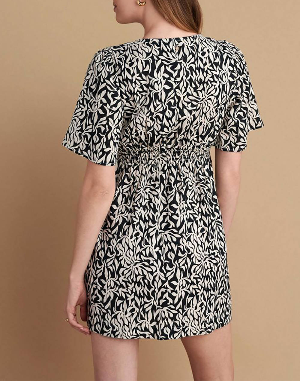 ATTRATTIVO ROCHIE