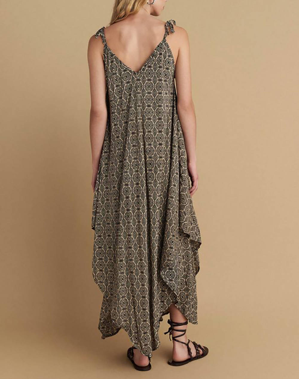 ATTRATTIVO ROCHIE